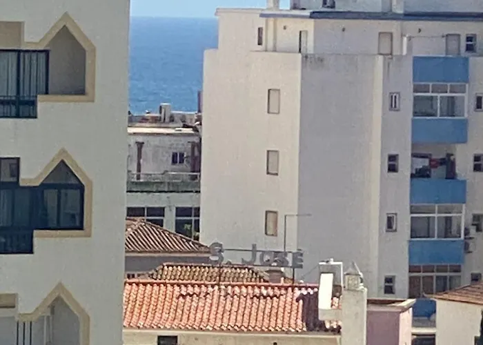 Apartamento Da Rocha 2 *